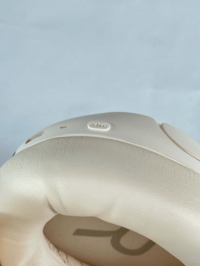 I9 SoundZone WZ08 — Headset Premium com ANC e 60h de Bateria